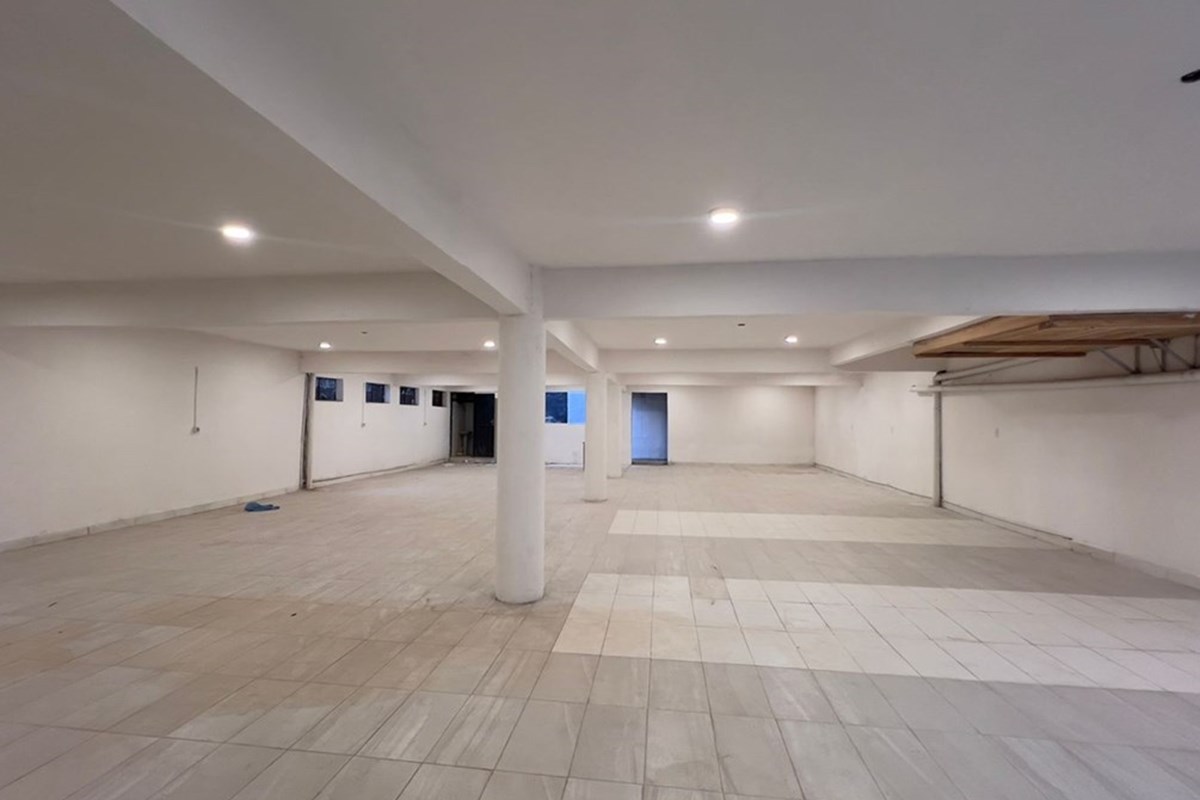 Espaço comercial para alugar em Ñemby, Central