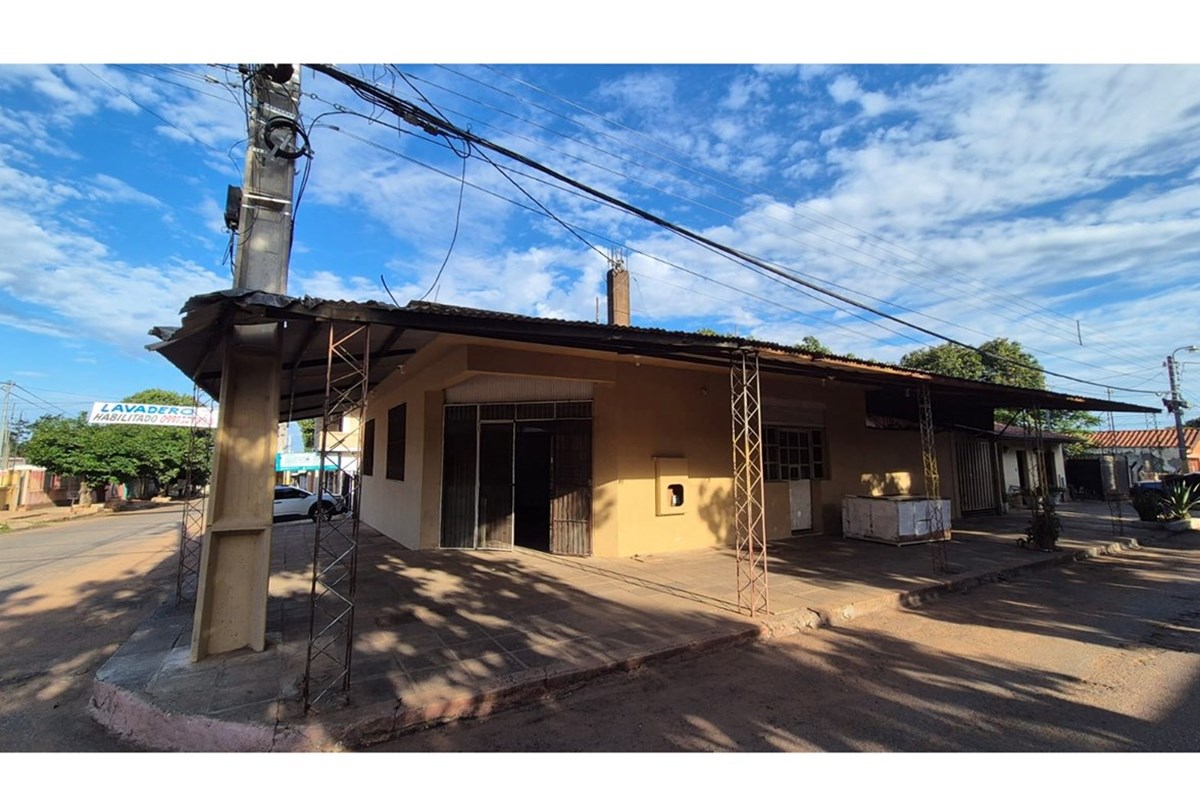 Espaço comercial para alugar em Pitiantuta, Fernando de la Mora