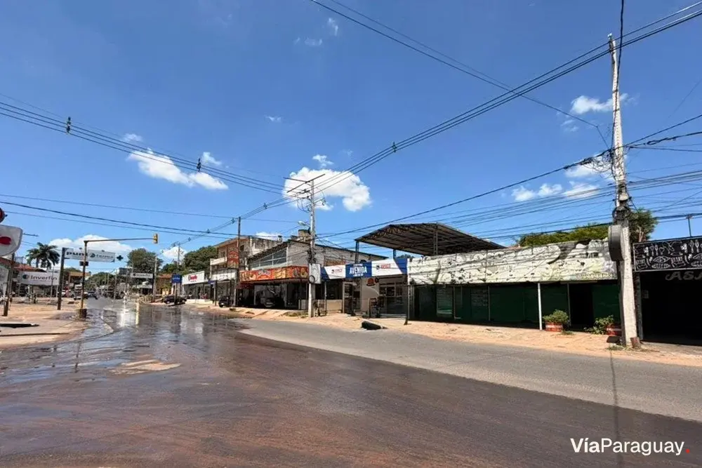 Salão comercial para alugar em San Lorenzo, Central