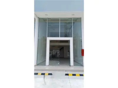 Local comercial en alquiler en Ycuá Satí, Asunción
