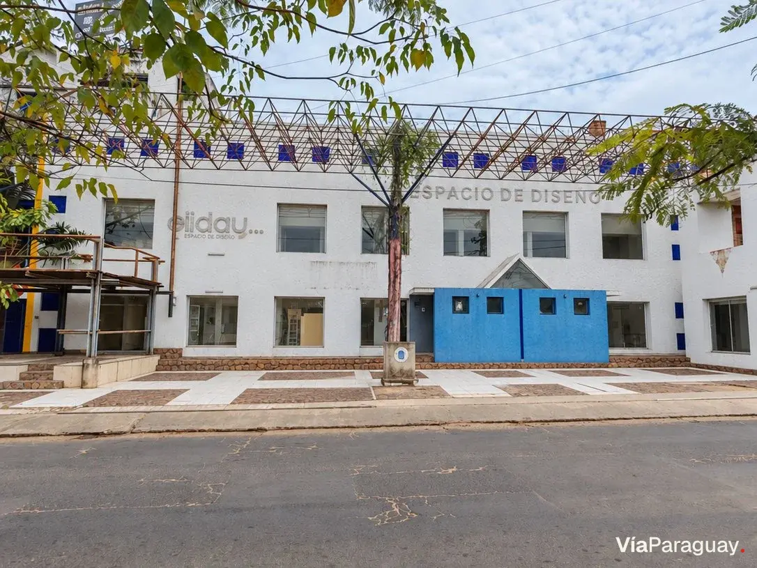 Local comercial en alquiler sobre Av. Artigas, Asunción