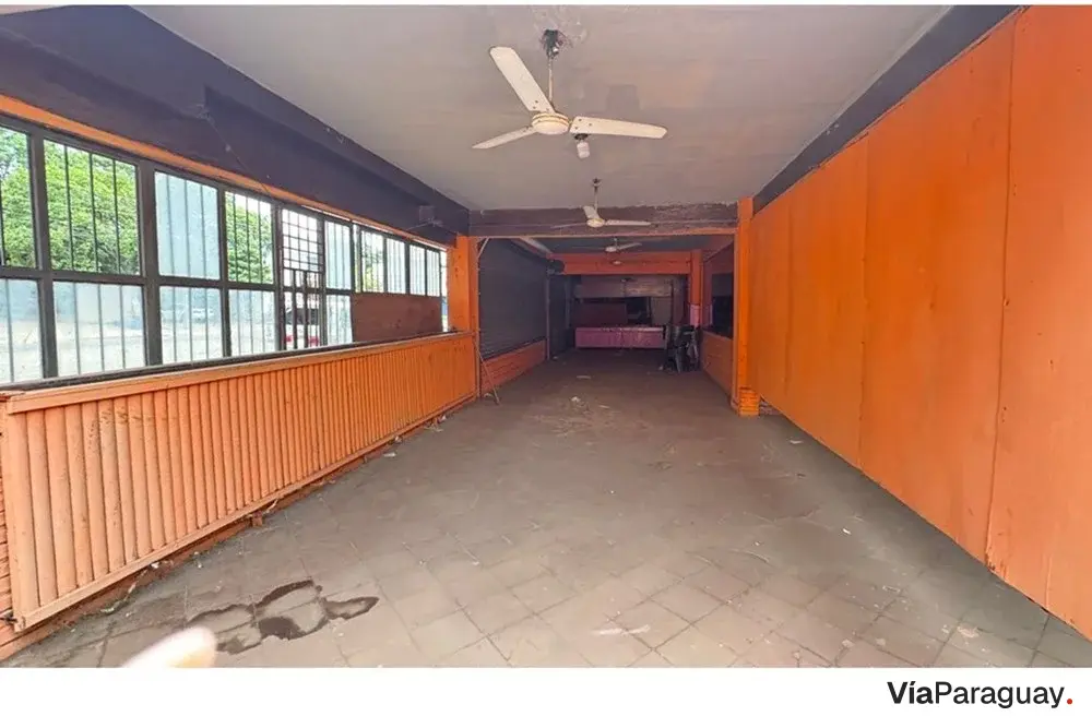 Local comercial en alquiler sobre Madame Lynch, Asunción