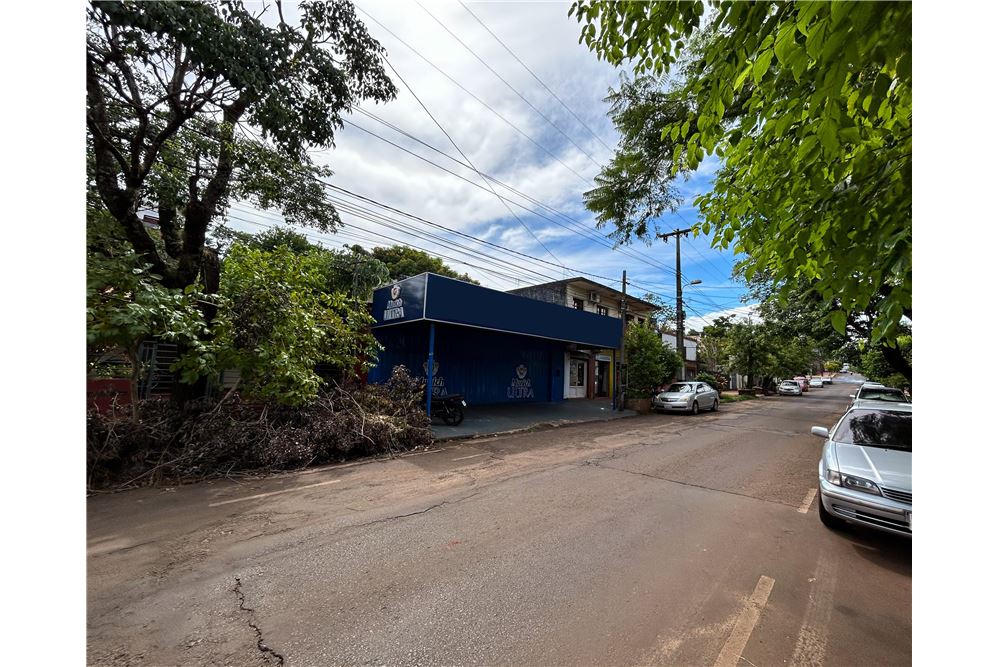 Espaço comercial à venda em Encarnación, Itapúa