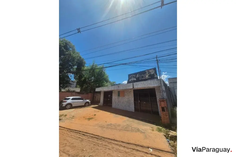 Local comercial à venda em Itauguá Central