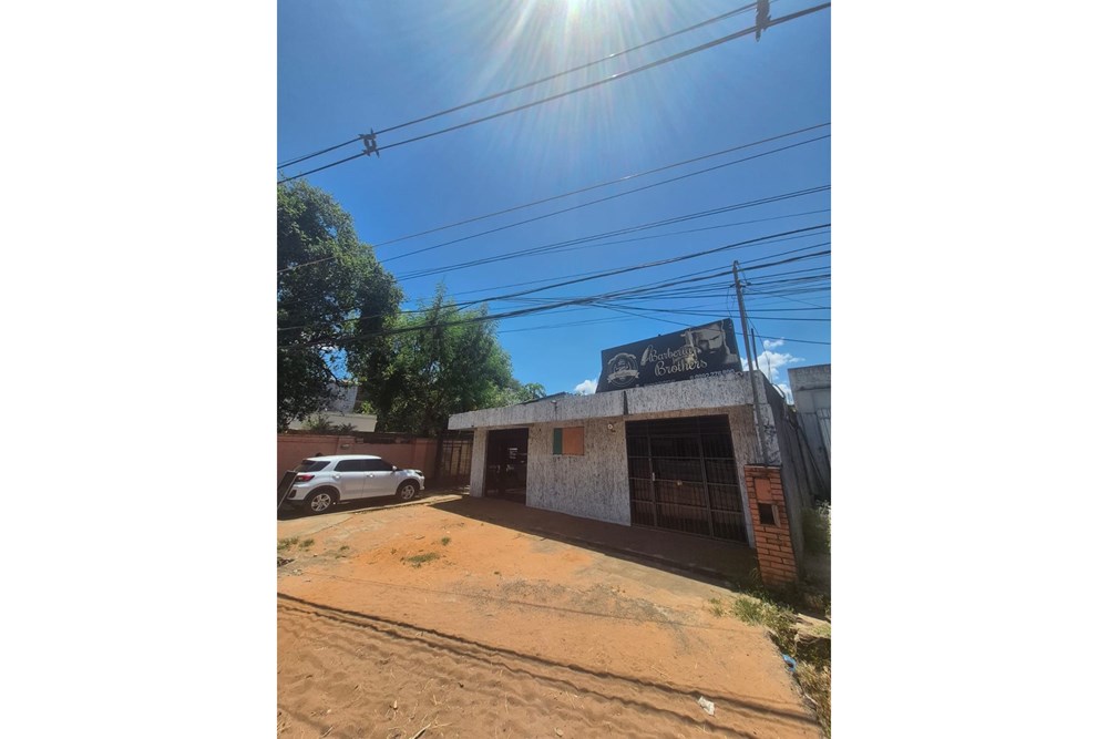 Local comercial à venda em Itauguá Central