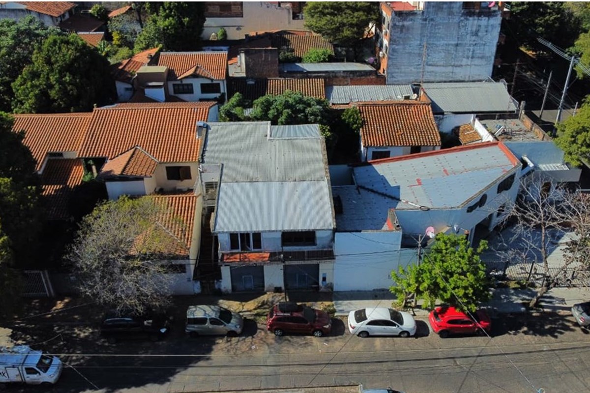 Local comercial mixto en venta en General Díaz, Asunción