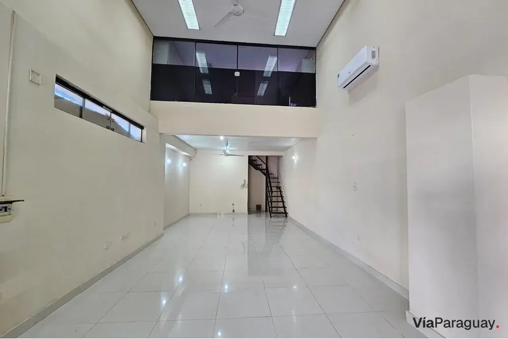 Commercial space or warehouse for rent in Barrio Obrero