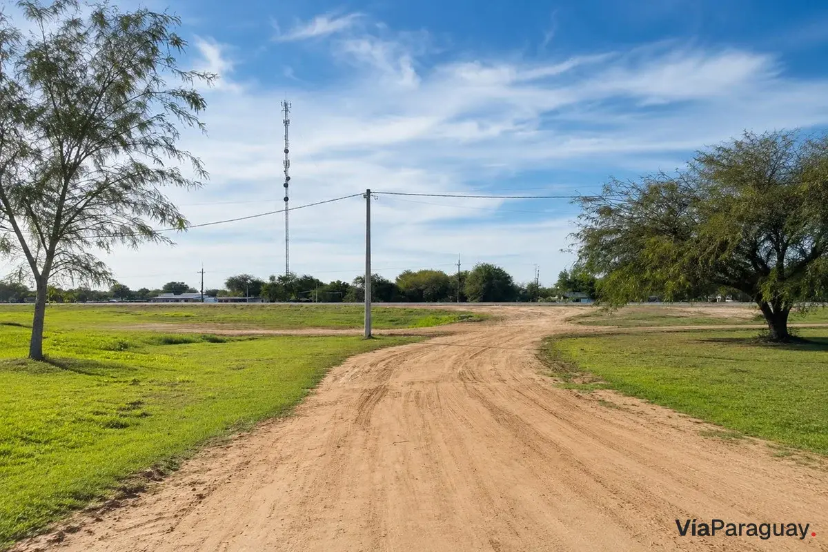 Lote comercial en venta en Cruce Boquerón, Loma Plata