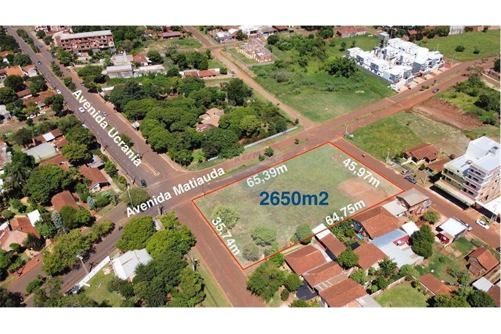 Terreno à venda com 3 frentes em San Pedro, Encarnación