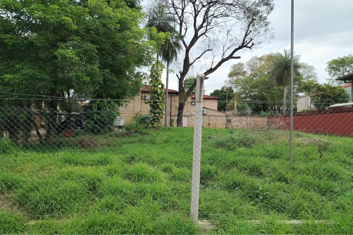 Terreno à venda em Villa Aurelia, Assunção