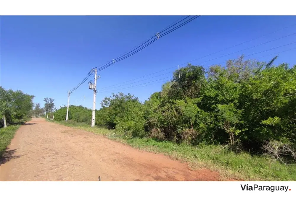 Lotes à venda em parcelas em Costa Azul, Limpio