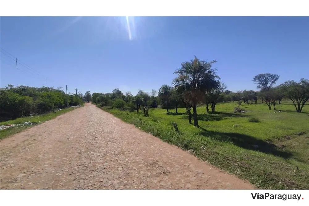Lotes à venda em parcelas em Costa Azul, Limpio