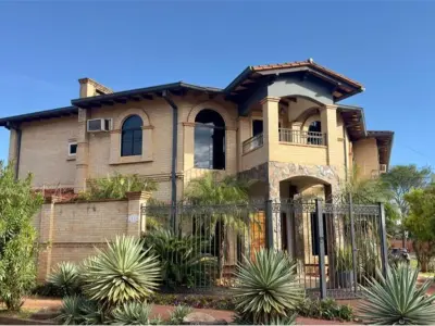 Mansión en venta en San Miguel, San Lorenzo