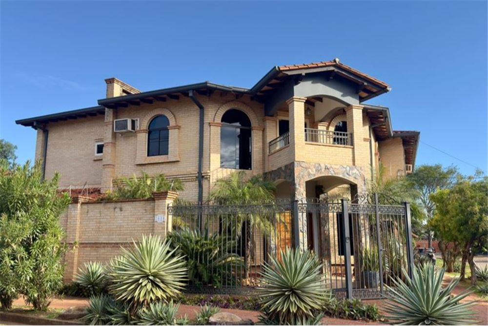 Mansión en venta en San Miguel, San Lorenzo