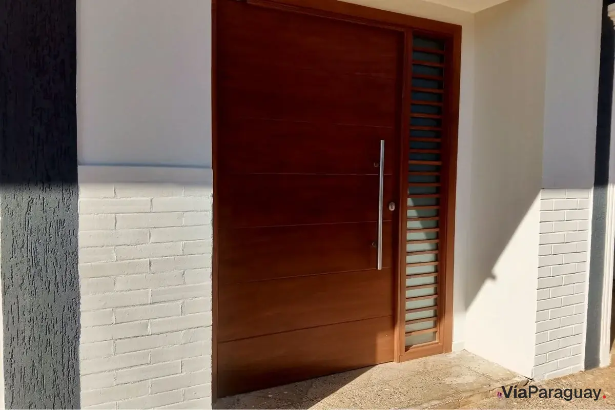 Brand-new furnished studio apartment for rent in Ñemby