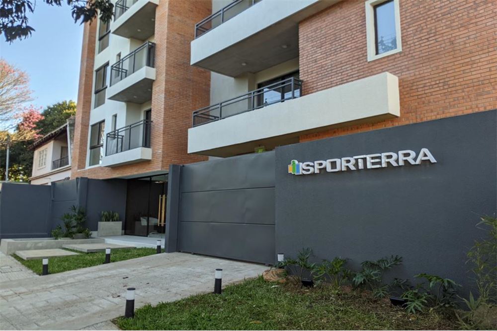 Studio apartment for rent in Sporterra building, Los Laureles