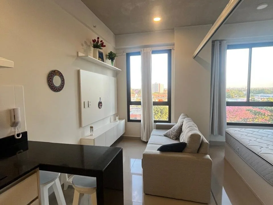 Studio em Campo Grande, Luque