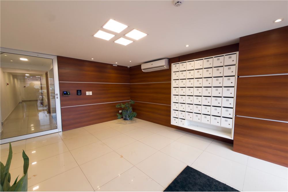 Monoambiente en venta en Edificio Petrus San Blas I, Mariano Roque Alonso
