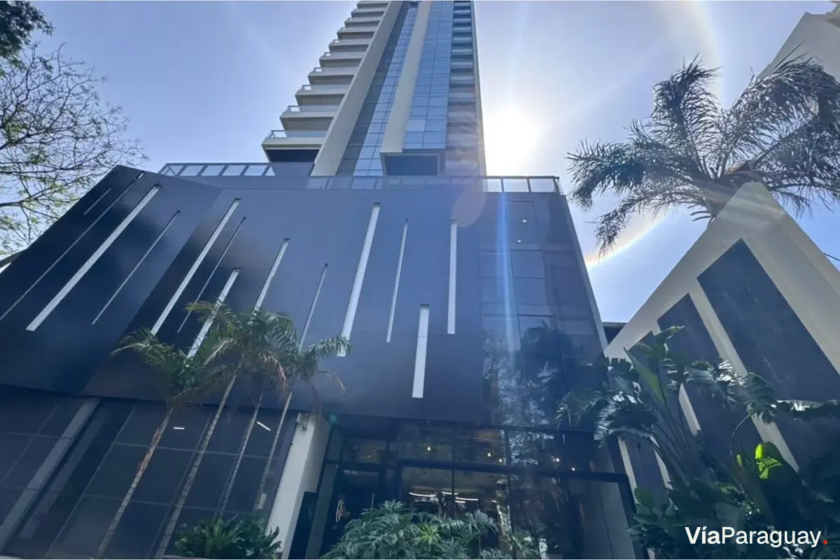Monoambiente en venta en edificio Único, Las Lomas