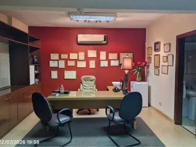 Oficina amoblada de 50 m² en alquiler en San Roque, Asunción