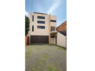 Escritório amplo para alugar em Obrero, Assunção