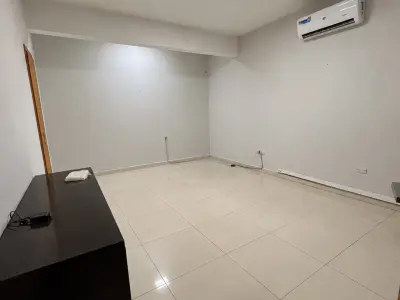Corporate office for rent in Pettirossi, Asunción