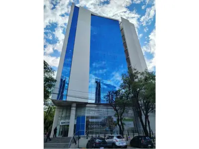 Escritório corporativo à venda no Edifício Plaza Center, Las Lomas