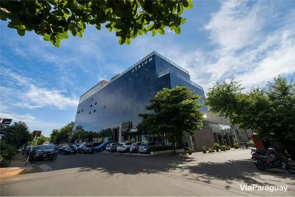 Escritório corporativo à venda em Villa Morra, Assunção