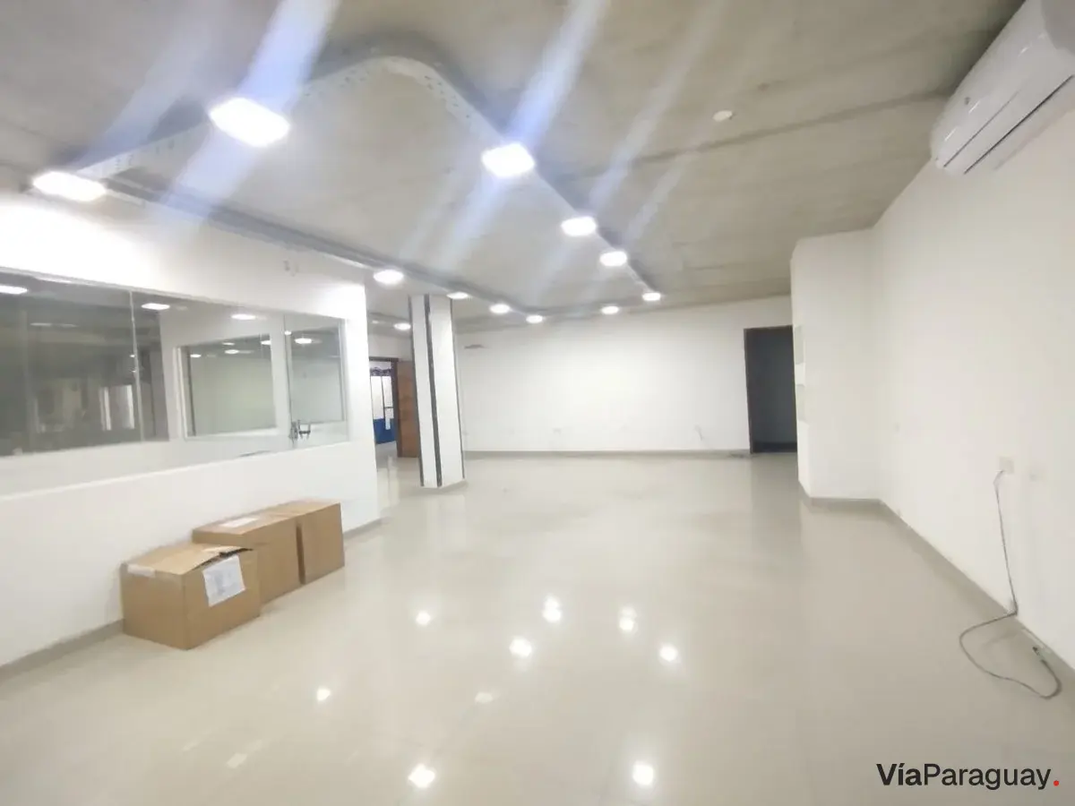 Office for rent of 120 m² in Villa Morra