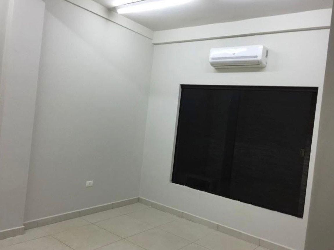 Oficina en alquiler en barrio Boquerón, Ciudad del Este