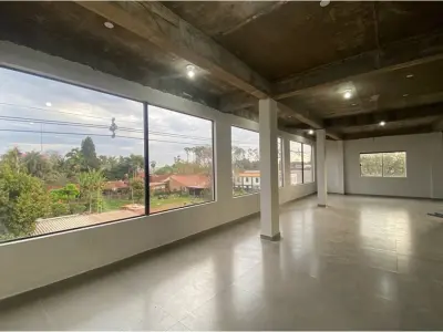 Escritório para alugar em Km 9 Acaray, Ciudad del Este, 180 m²