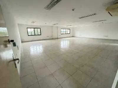 Office for Rent on Supercarretera, Ciudad del Este