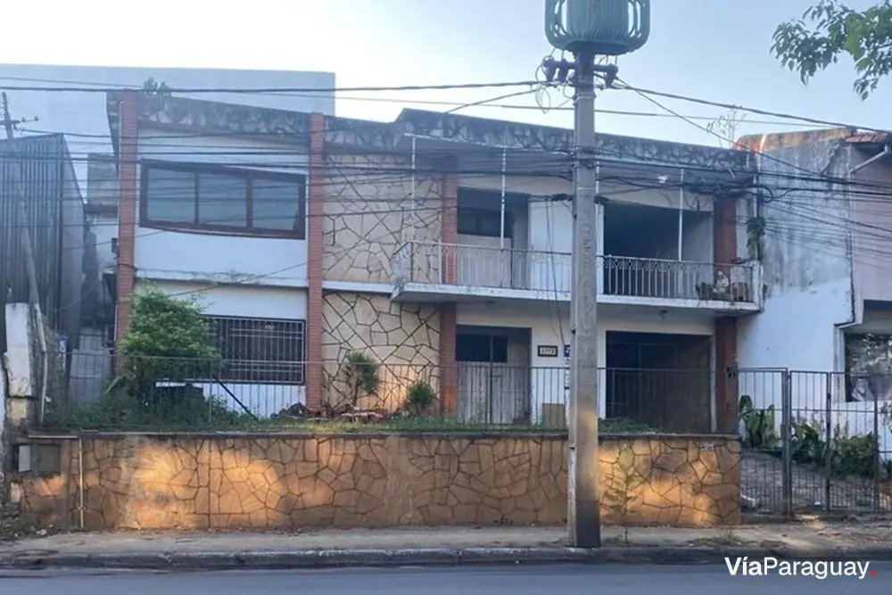 Office for sale in Los Laureles, Asunción