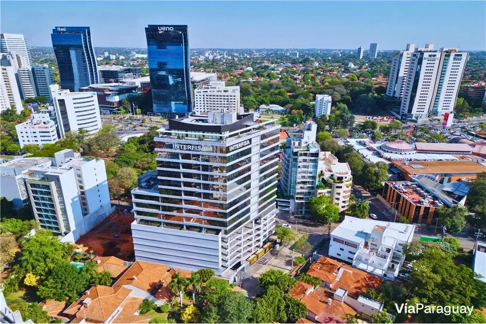 Oficina en venta en Park Plaza, Manorá