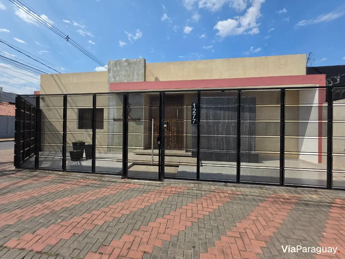 Escritório premium equipado para alugar em Sajonia, Assunção