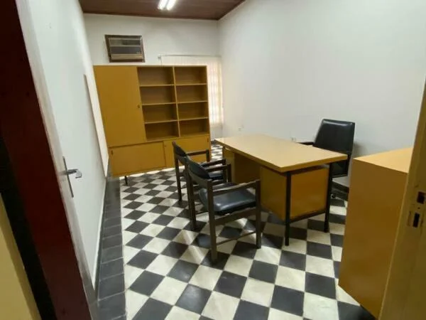 Escritório/consultório mobiliado para alugar em San Roque, Assunção