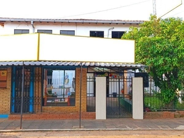 Propiedad comercial de calle a calle en venta, San Lorenzo