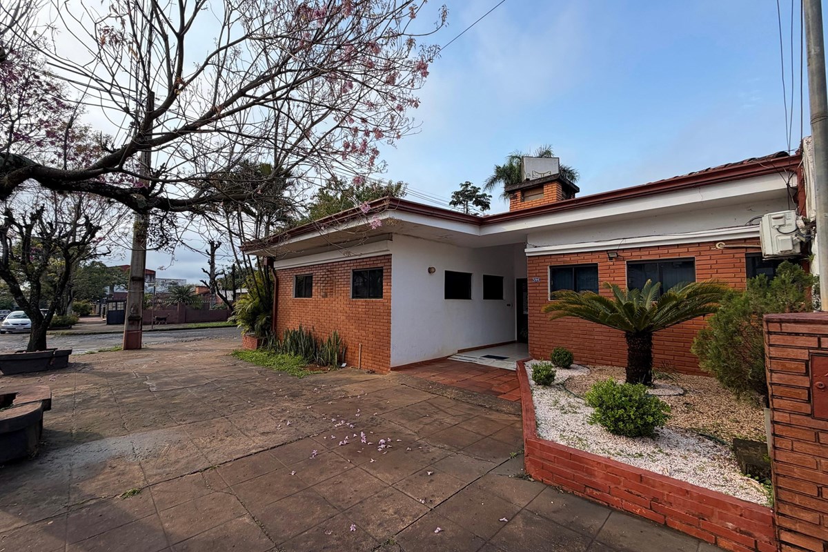 Propriedade comercial para alugar em Encarnación, Itapúa