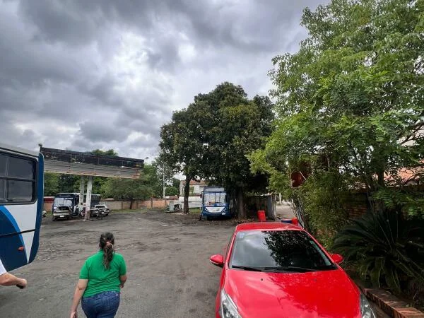 Propriedade comercial de esquina à venda — San Blas, Assunção