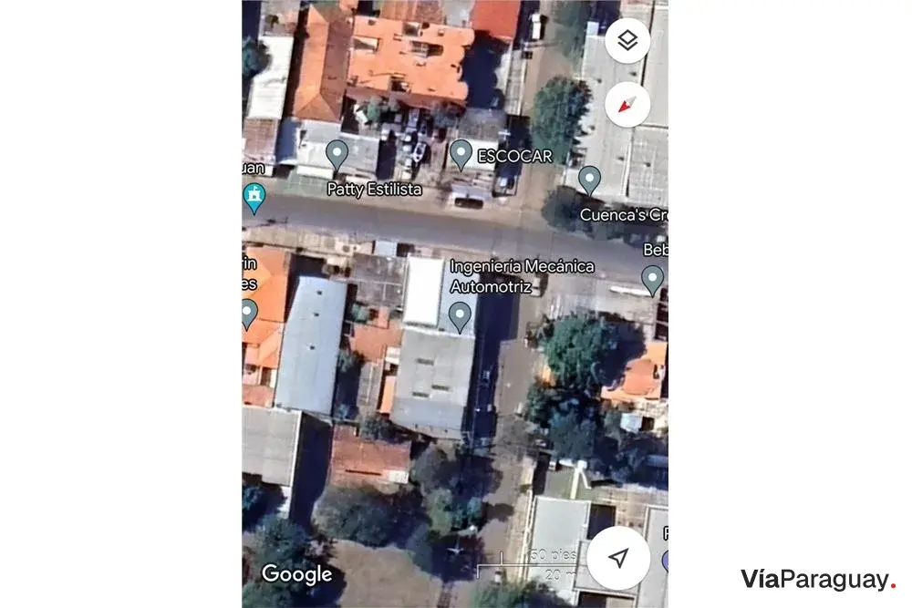 Commercial property for sale with two warehouses and house in Villa Elisa