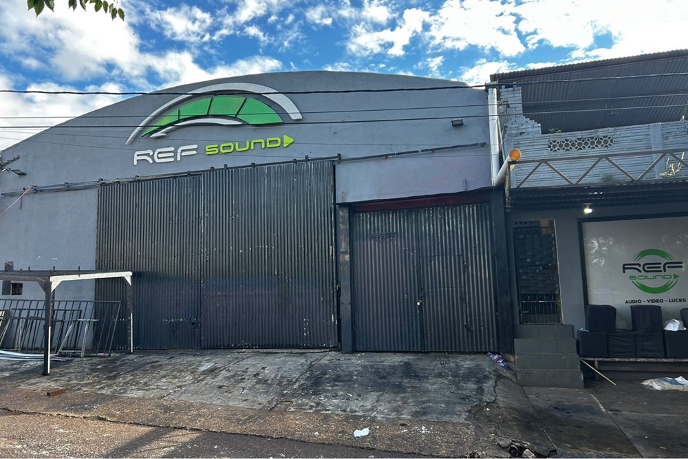 Propriedade comercial à venda em esquina, Encarnación