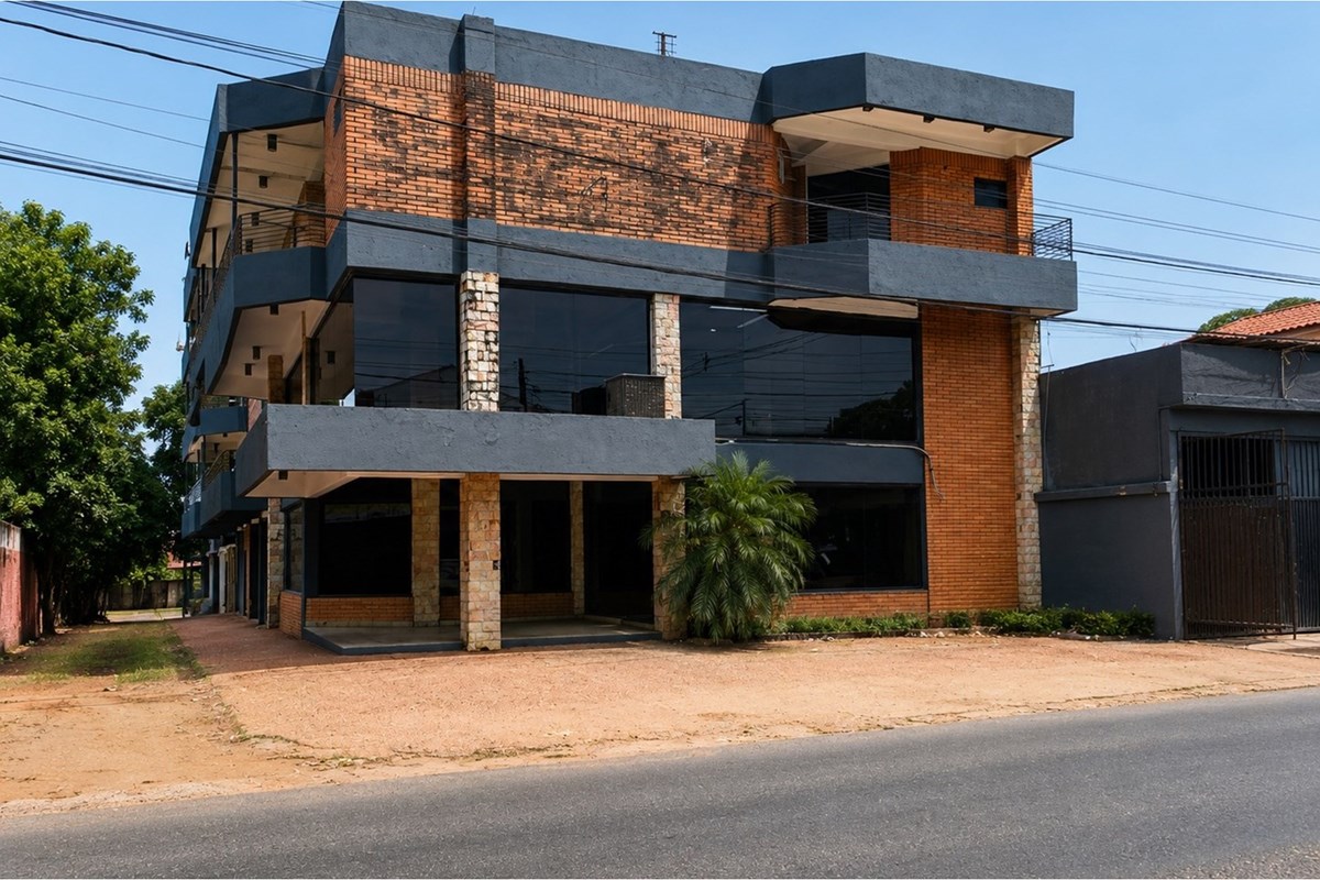 Propriedade comercial à venda em Fernando de la Mora