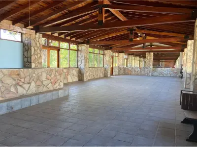 Commercial property for sale in Ypacaraí, Central