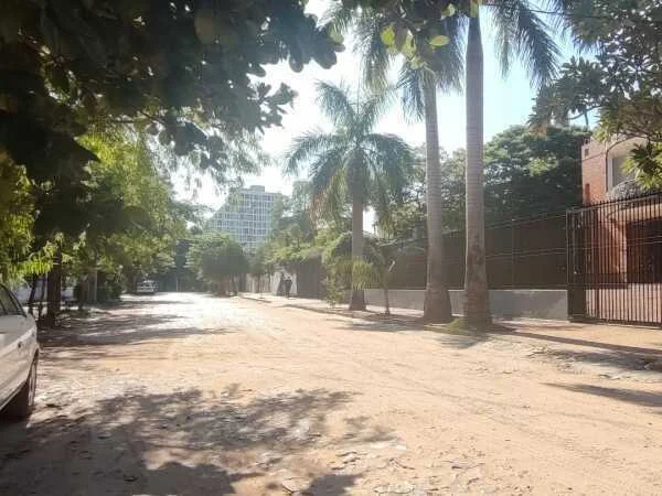 Propiedad con construcción en venta en Virgen del Huerto, Asunción
