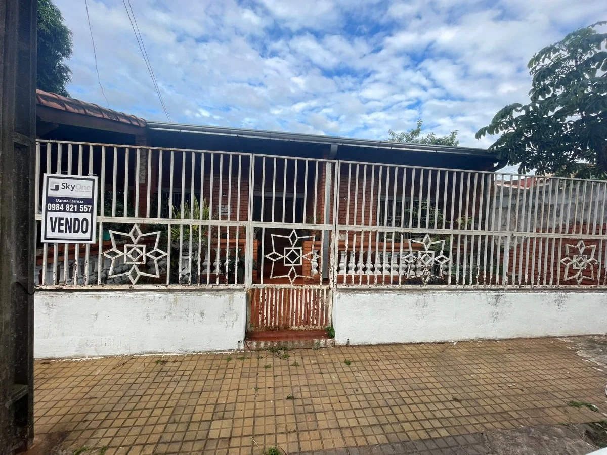 Imóvel com dois lotes à venda no bairro Barcequillo, San Lorenzo