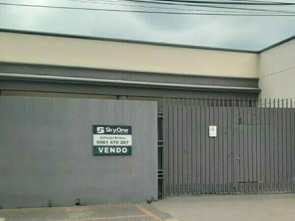 Propriedade com salão de eventos à venda no bairro Pinoza, Assunção