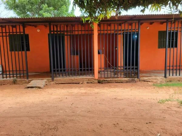 Imóvel de renda à venda em Itauguá | 4 apartamentos independentes