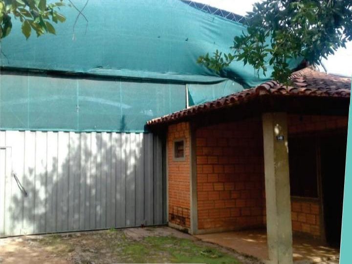 Propiedad industrial con dos tinglados en venta, Villa Anita, Ñemby