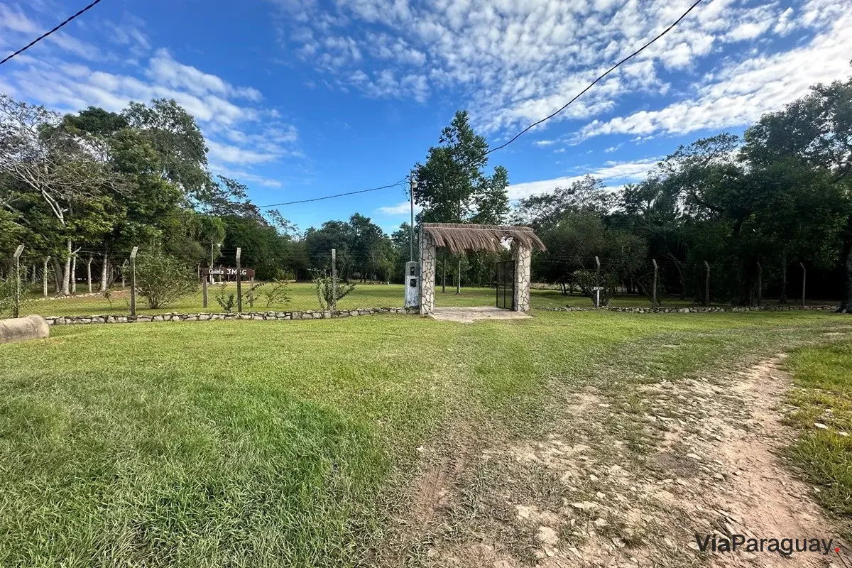 Quinta à venda com 6 suítes e arroio em Loma Grande
