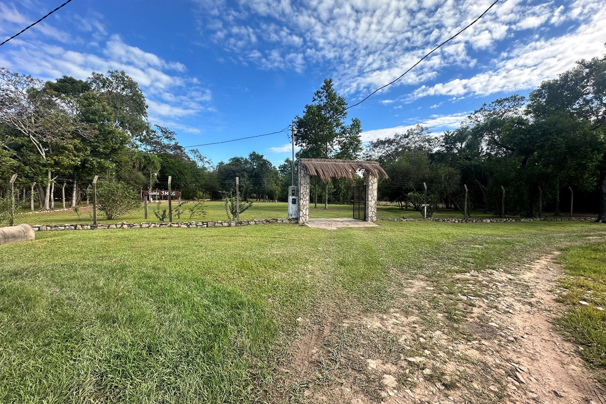 Quinta à venda com 6 suítes e arroio em Loma Grande